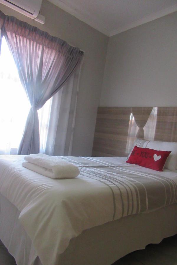 Pab-Love Guest House Kuruman Exterior foto