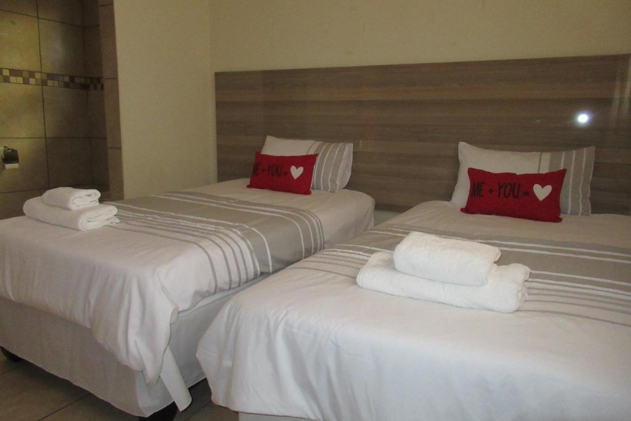 Pab-Love Guest House Kuruman Exterior foto
