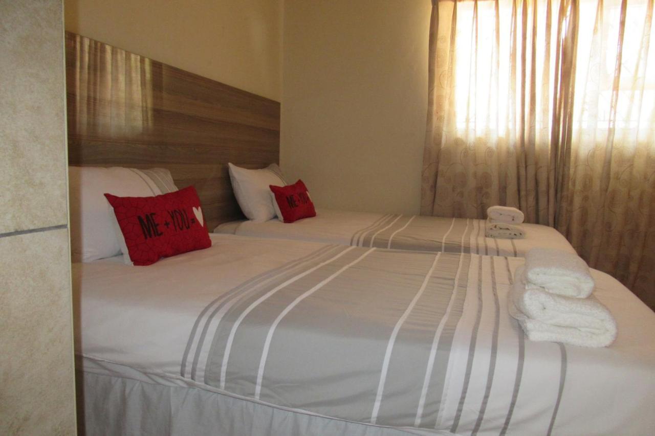 Pab-Love Guest House Kuruman Exterior foto