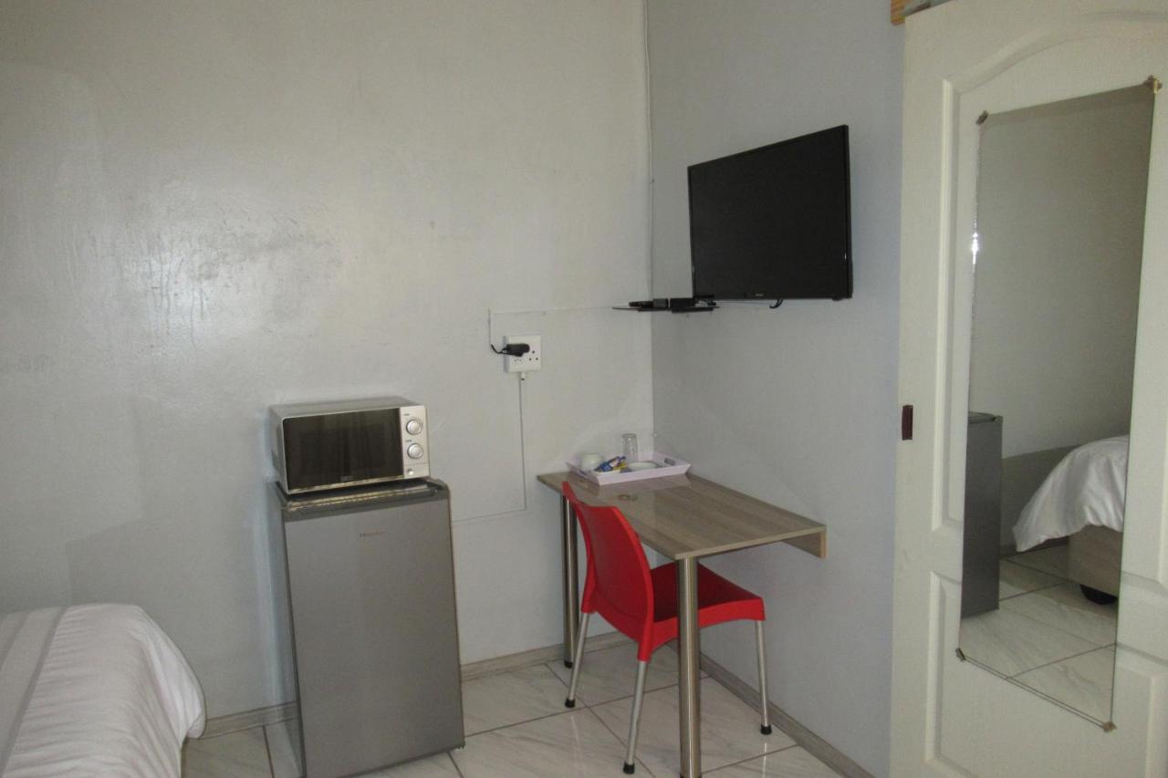 Pab-Love Guest House Kuruman Exterior foto